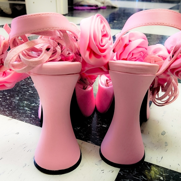 NWOB Rosey Pixie Queen Platform Heels - Pink Sugar Thrillz X DOLLS KILL SZ 7 - Picture 6 of 9